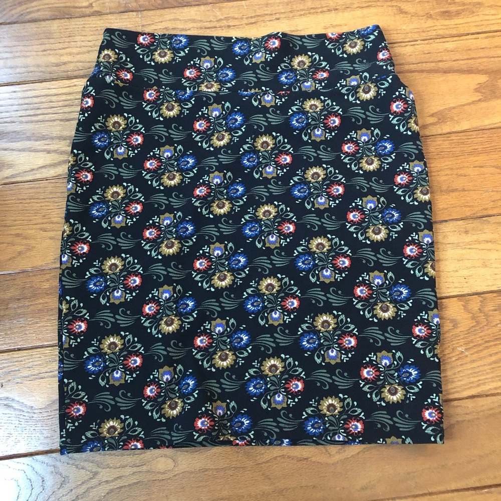 XL LuLaRoe Cassie